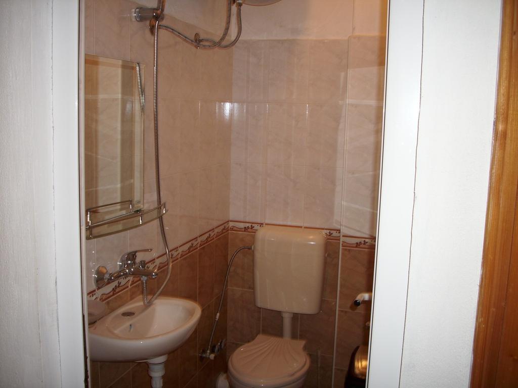 Georgievi Guest House Pomorie Exterior foto